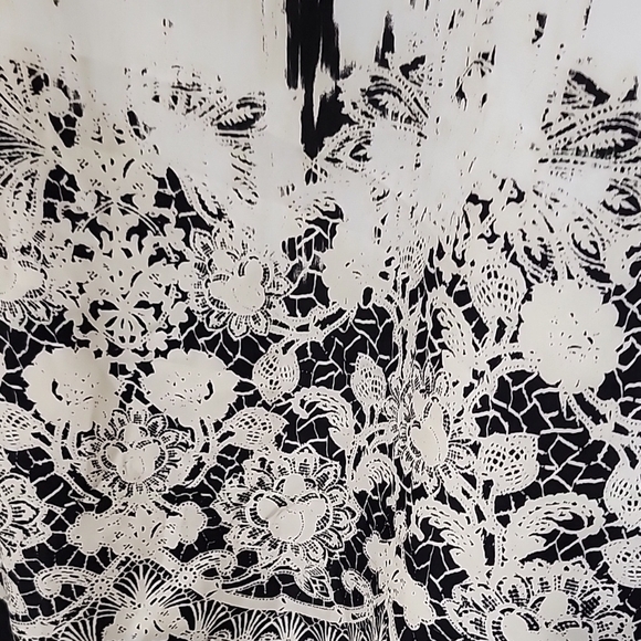 Silence + Noise Large Black And Cream Dress - Picture 4 of 10